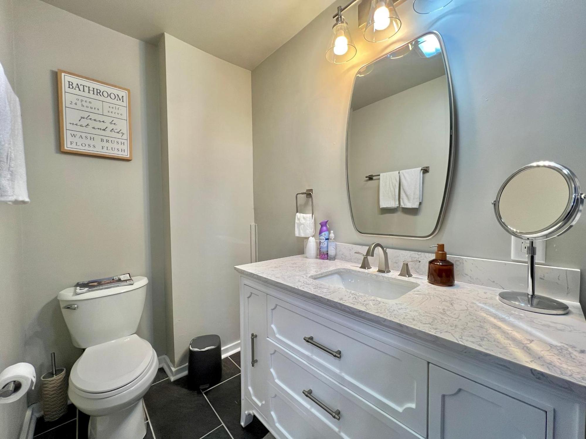 Modern Style Home Near Dt Indy & Major Attractions Indianapolis Exteriör bild