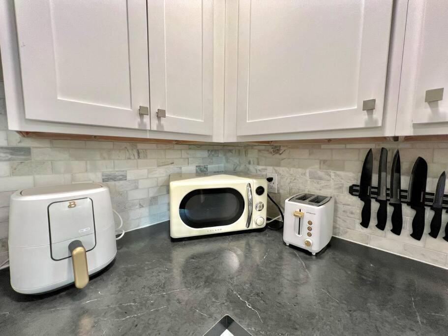 Modern Style Home Near Dt Indy & Major Attractions Indianapolis Exteriör bild
